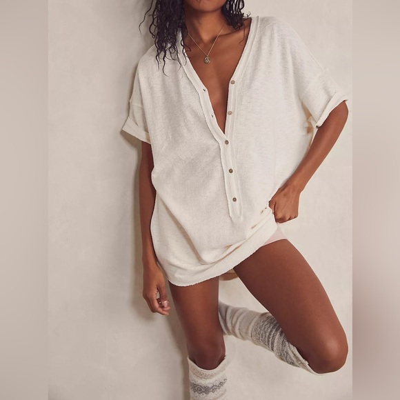 FREE PEOPLE On A Cloud Pullover in Ivory Size Medium - Picture 2 of 6